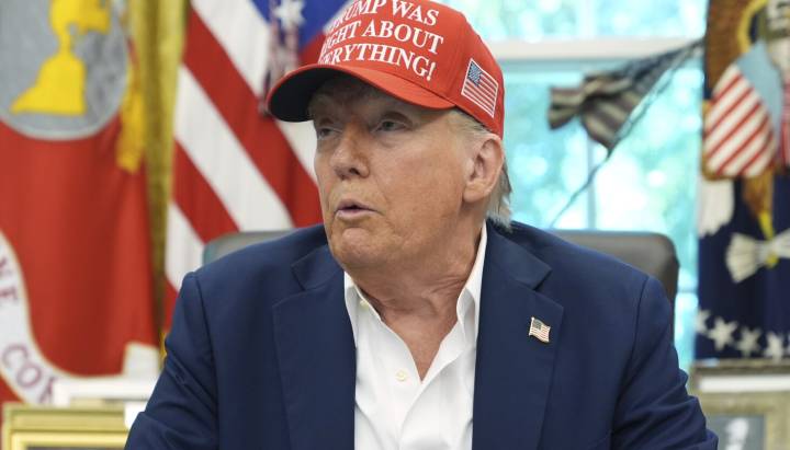 President Trump again threatens to deploy troops to Chicago, a move Mayor Johnson says would be 'unlawful'