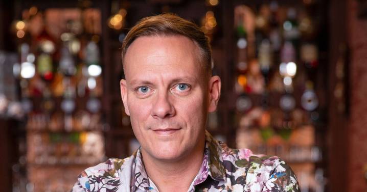Coronation Street stars declare love for Sean Tully star as actor marks major milestone