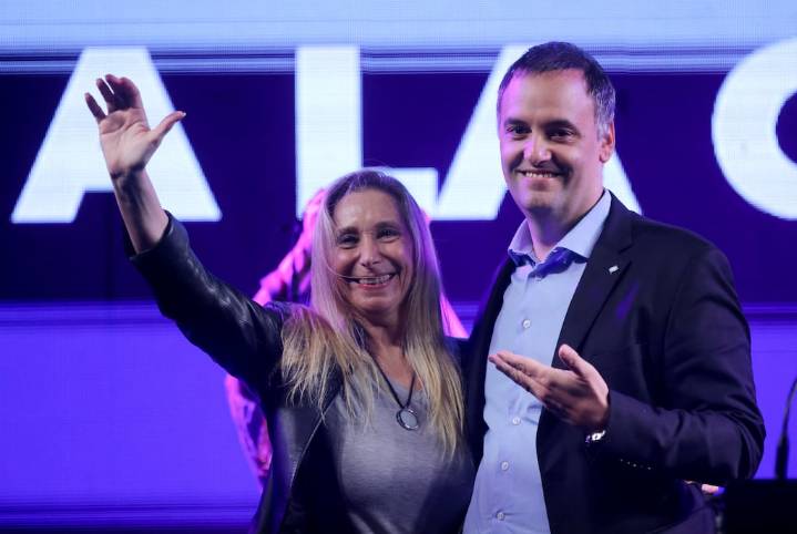 Manuel Adorni habló de los audios atribuidos a Karina Milei: "Si son verdaderos, es un escándalo sin precedentes"