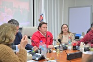 Gobernador Álvarez-Salamanca exige justicia tarifaria para los maulinos