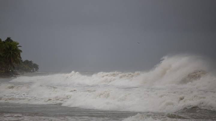 Huracán 'Erin': el condado de Dare en Carolina del Norte emite una orden de evacuación