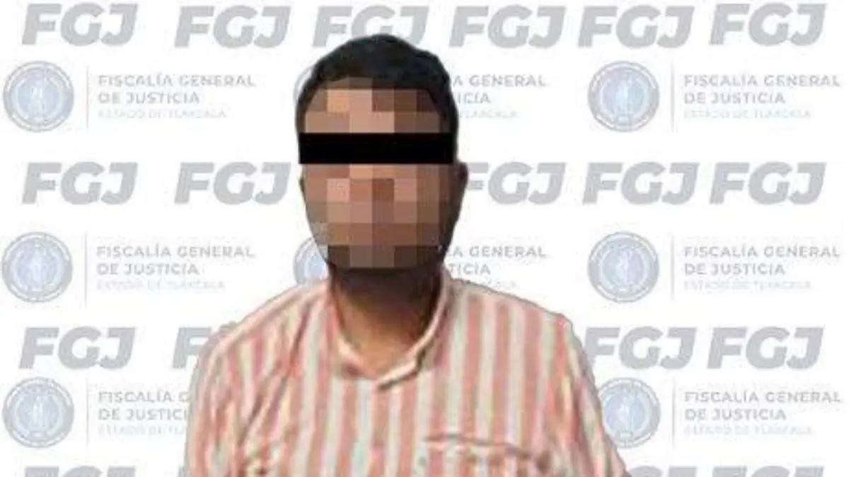 Detienen a hombre acusado de presunta extorsión a menor de edad con difusión de imágenes íntimas, en Santa Cruz Tlaxcala