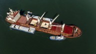 Operation to free ship run aground in St. Lawrence River near Montreal complete