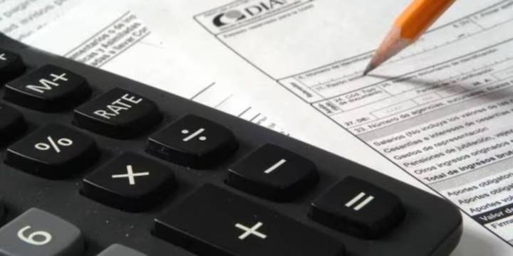 Qué es la declaración de renta sugerida, para qué sirve y a quiénes les aplica en 2025, según lo confirmado por la Dian