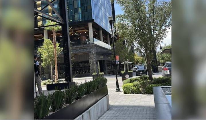 Captan a Policías en oficinas de Grupo Pacheco en Distrito Uno