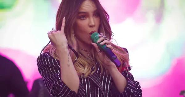 Belinda comunica a sus fans que sale de México