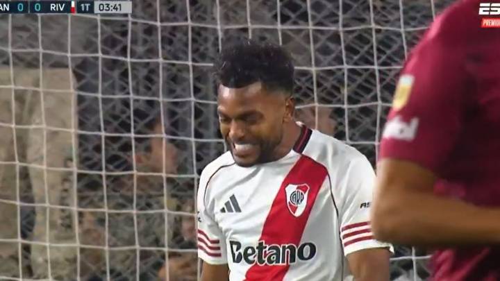 Miguel Ángel Borja cometió el ‘blooper’ de la semana: desperdició gol debajo del arco