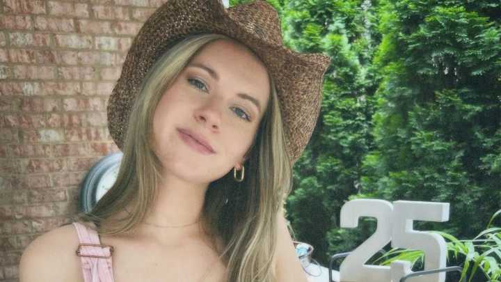 'Biohazard diarrhea' that forced cancelation of United Airlines flight was sparked by easy mistake, victim says