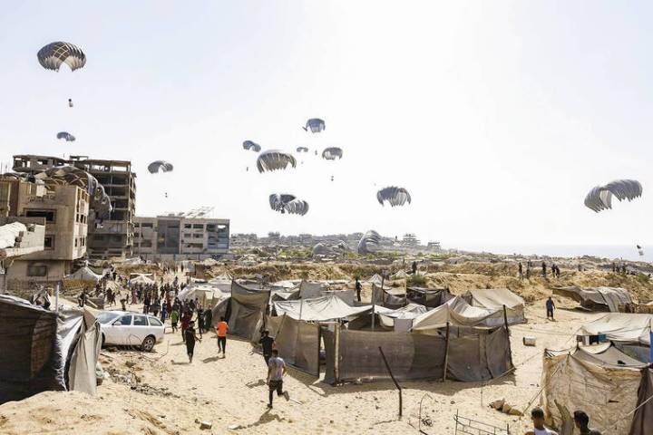 Hamas accepts new Gaza ceasefire proposal, officials say