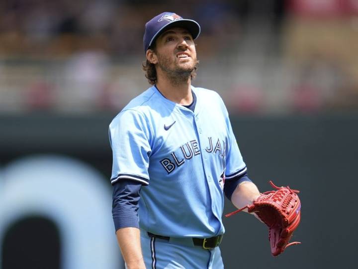 Blue Jays' Kevin Gausman goes viral over Toronto parking
