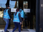 Allanaron la ANDIS y la droguería Suizo Argentina para ver si hay mails que hablen del esquema de sobornos