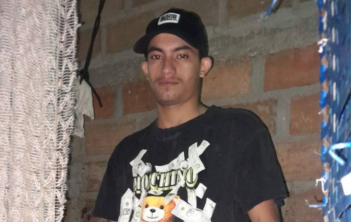 Desaparece joven venezolano de 20 años en Maicao mientras viajaba desde Santa Marta a Coro