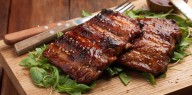 Retiran del mercado condimentos para barbacoa en California y Texas por presencia de metales