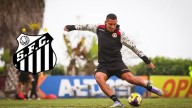 ¿Alex Valera será compañero de Neymar? Lo que se sabe del posible interés del Santos por el delantero peruano