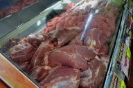 ¿Cuántos salario se necesita para comprar un kilo de carne?