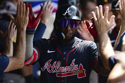 Jonrón de dos carreras de Profar lleva a Bravos a vencer 5-4 a Guardianes y barrer la serie