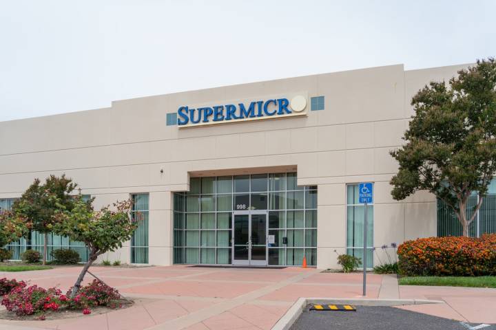 Super Micro Computer: The Hidden Winner In The AI Factory Race (NASDAQ:SMCI)