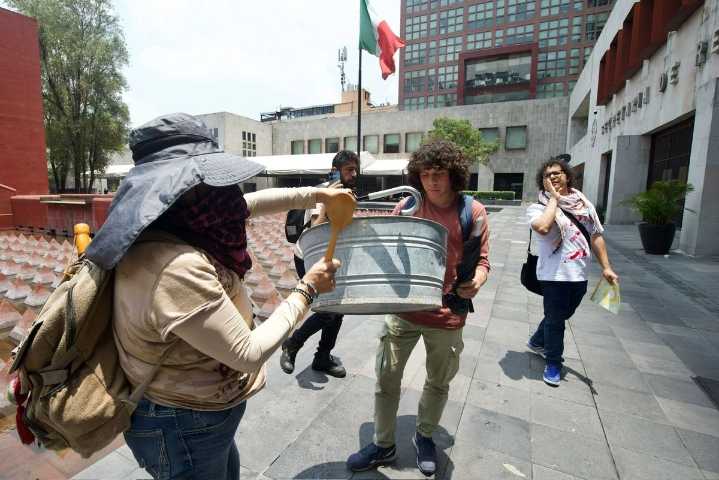 Protesta en SRE demanda acciones contra genocidio en Gaza