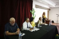 Presentan en El Chamizal el libro En un sorbo de café de Víctor Manuel