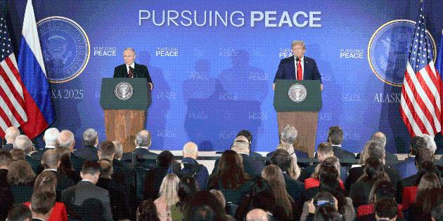 Califican de espectáculo reunión entre Donald Trump y Vladímir Putin