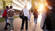Reportes de tiroteos falsos causan temor en universidades de EEUU