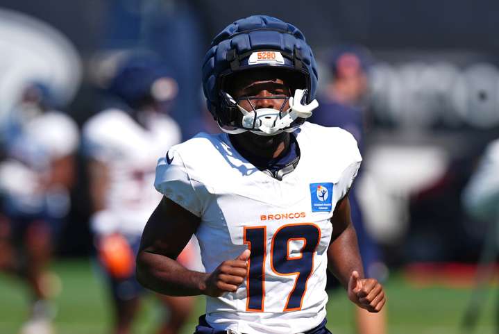 Broncos kick returner Marvin Mims Jr. avoids injury scare, expected to practice Monday