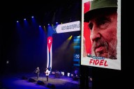Artistas cantan "a Fidel" en Caracas para empezar a celebrar el centenario de su natalicio