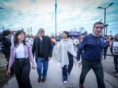 A trece días de las elecciones, Máximo Kirchner revivió la interna con Axel Kicillof: "Ojalá pusiera la misma plata en Quilmes"