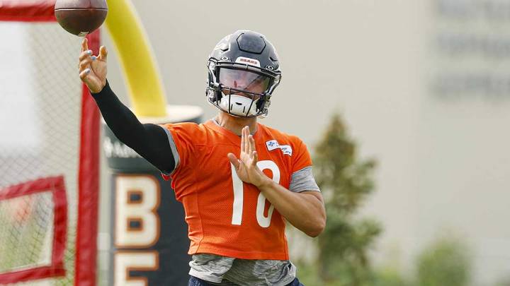 Bears’ Ben Johnson makes surprise Caleb Williams preseason decision