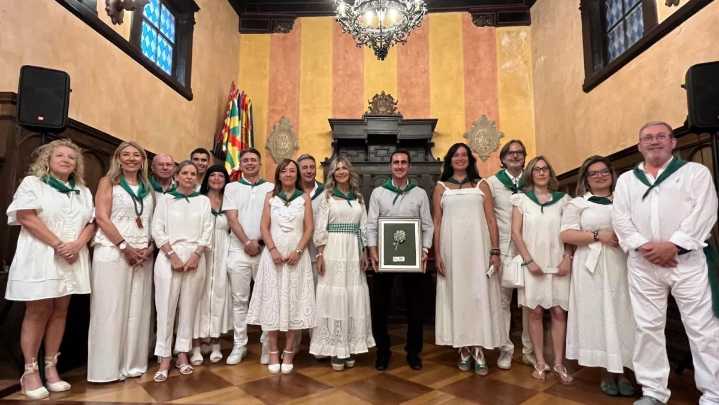 El Fandi recibe la Albahaca de Plata en el Ayuntamiento de Huesca: "Siempre tuve una química especial"