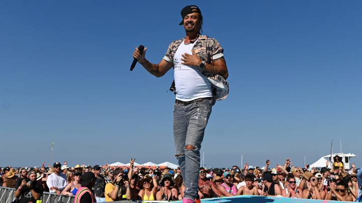 Michael Franti splits with management amid sex abuse allegations
