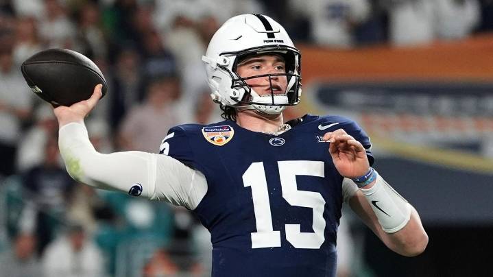 After delaying their NFL dreams, No. 2 Penn State's stars are chasing an elusive national title