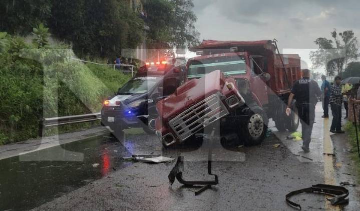 EL CHÓFER DE LA GÓNDOLA SE ASUSTÓ Y SE FUE CORRIENDO