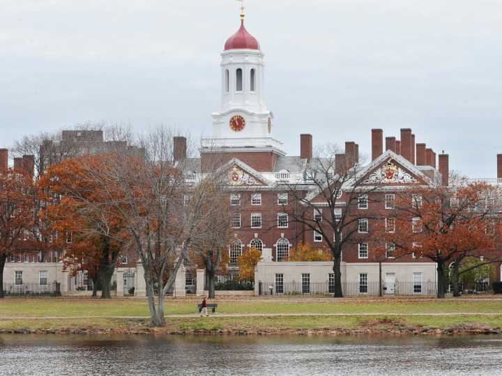 Trump to sign order requiring universities to disclose admissions data