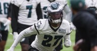 Eagles open practice game ball: Quinyon Mitchell is only making it a worse idea to throw his way