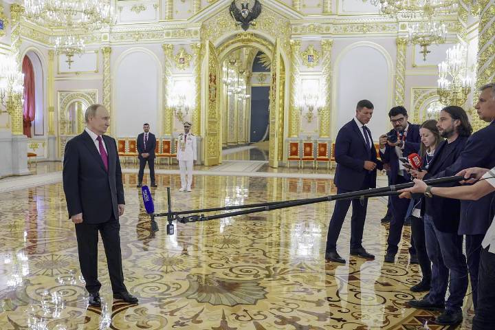 Vladimir Putin involucra indirectamente a Xi Jinping en su cumbre con Trump en Alaska