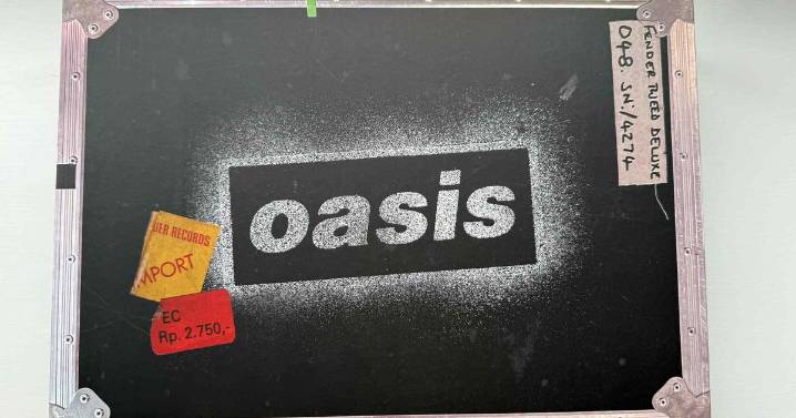 Sneak peek into Oasis exhibition fan package box as Murrayfield gigs kick off