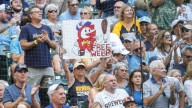 Milwaukee chain offers free burgers after Brewers win 12 straight