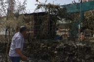 En la 'zona cero' del "desbocado" incendio de Jarilla: "No me dejaron defender mi casa"