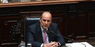 Guillermo Francos vinculó el escándalo de la ANDIS con una maniobra política y afirmó que el Gobierno está “tranquilo”