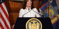 Buenas noticias: Kathy Hochul anunció una inversión millonaria para la creación de 100 puestos de trabajo en New York