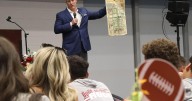 Former UT kicker Jeff Hall speaks to West Quarterback Club
