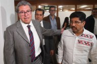 Monreal llama a reconocer hazaña de reducir pobreza