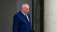 Francia se asoma de nuevo al abismo: las claves del órdago de Bayrou y un voto de confianza sin mayoría