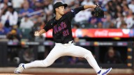Tong pitches 5 memorable innings in anticipated Mets debut, earns another start