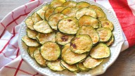 Chips de zucchini: con 2 ingredientes, la receta más rica y original para darle onda a tus picadas