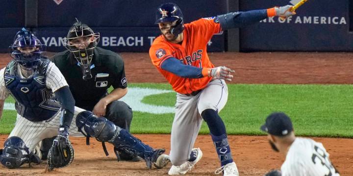 Carlos Correa's go-ahead single lifts Astros over Yankees in 10