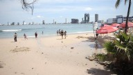 Tras la tormenta, Playa Pinitos regresa a la normalidad, pero aún sobresale la contaminación en la zona