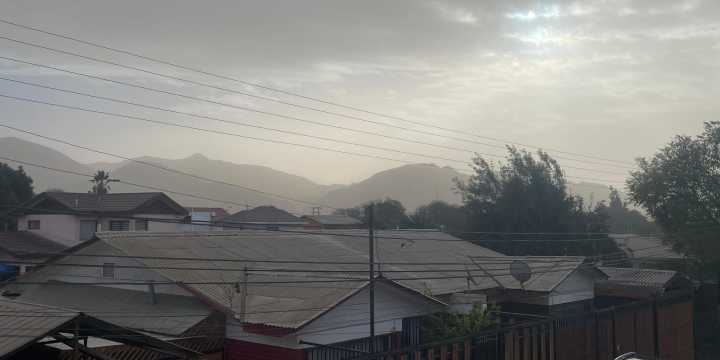 Fuertes vientos provocan levantamiento de tierra en distintos sectores de Copiapó
