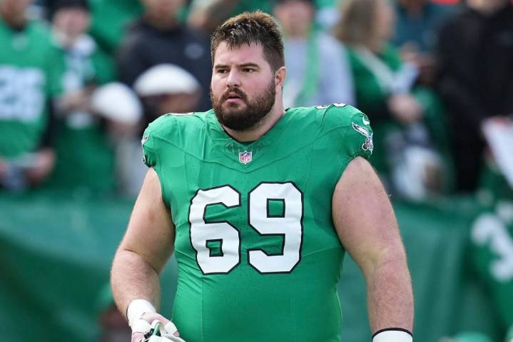 Eagles' Landon Dickerson carted off practice field in major injury worry